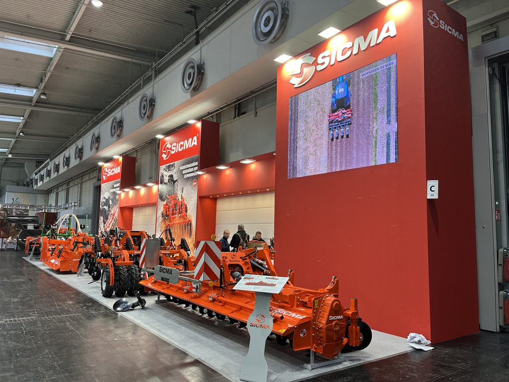 AGRITECHNICA 2023 – Erfolgreicher Messeauftritt von AGG Landtechnik - AGRITECHNICA 2023: Erfolgreicher Messeauftritt von AGG Landtechnik &amp; SICMA