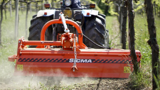SICMA SHM Schwere verstellbare Bodenfräse für Traktor von 35 bis 60 PS, Weinbau, Obstgarten, Seitenverschub